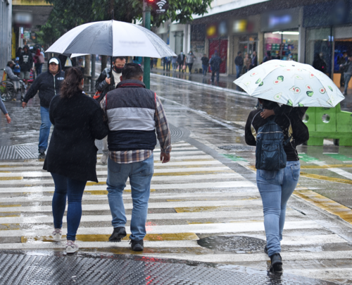 Las lluvias con actividad eléctrica continuarán durante las tardes y noches en gran parte del país. (Foto: archivo)