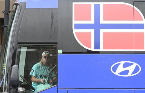Haaland encabeza la expedición noruega rumbo a Miami para el duelo de cuartos. (Foto: AFP)