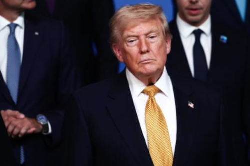 Trump advirtió este miércoles que las fuerzas estadounidenses atacarán de nuevo Irán esta noche. (Foto: AFP)