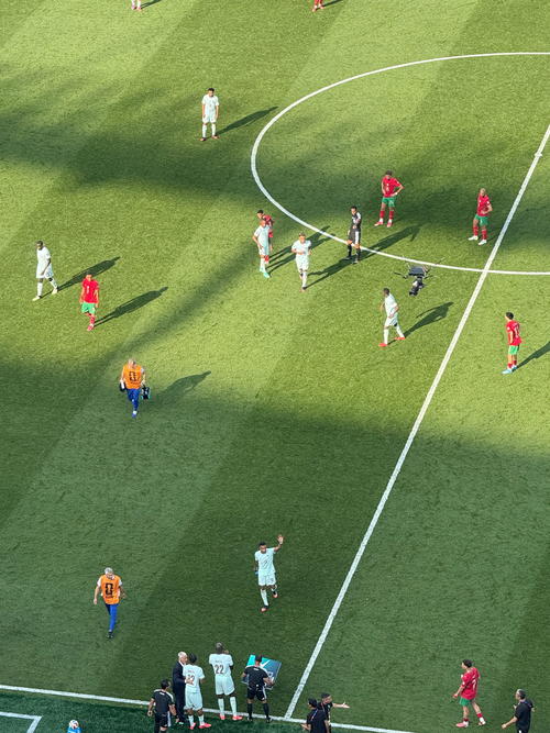 Mbappé salió por precaución. Pero antes se llevó la ovación de casi todo el estadio. (Foto: Pedro Mijangos)