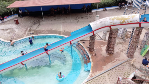 El centro recreativo continúa abierto en sus horarios hábiles para seguir atendiendo a visitantes. (Foto: Carlos Sotz/Colaborador)