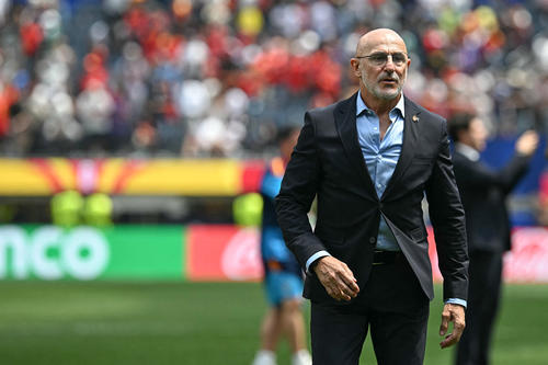 De La Fuente ya ha ganado la Nations League (2023) y la Eurocopa (2024) con España. (Foto: AFP)