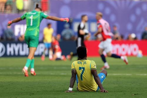 Vinícius Junior remató dentro del área en 14 ocasiones, 3 desde afuera. El brasileño registró un remate de cabeza. (Foto: AFP)