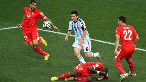 La Albiceleste mantiene el invicto frente a Suiza, rival al que Messi ha enfrentado en amistosos y Mundiales. (Foto: FIFA)