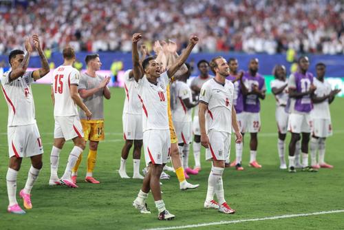 Inglaterra completó 576 pases de los 653 que registro en total durante los cuartos de final. (Foto: AFP)