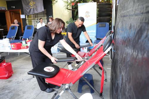 Donación de sangre, Motoristas Guatemala, IGSS, Beer Bikers Guatemala, Iron Horses MC Guatemala, Hospital General de Accidentes Ceibal, Hospital de Gineco Obstetricia, Bancos de sangre, Guatemala, Soy502, 03