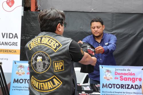 Donación de sangre, Motoristas Guatemala, IGSS, Beer Bikers Guatemala, Iron Horses MC Guatemala, Hospital General de Accidentes Ceibal, Hospital de Gineco Obstetricia, Bancos de sangre, Guatemala, Soy502, 04