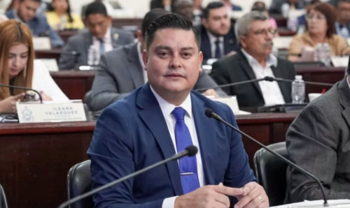 Maestra, agrede, niña, clase, Honduras, noticias, Guatemala, Soy502 1