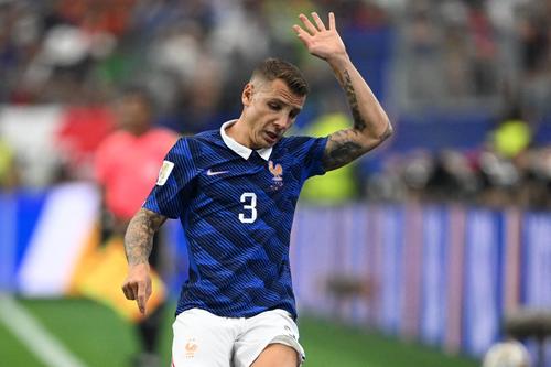 Digne ha recibido 5 faltas y ha cometido solamente 2. (Foto: AFP)