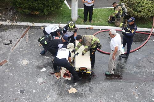 Un hombre de aproximadamente 40 años resultó herido y con quemaduras. (Foto: CVB)