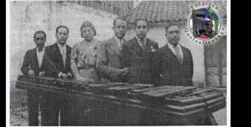 Registro histórico de la marimba en sus primeras etapas. (Foto: Cortesía Fototeca de Quetzaltenango)