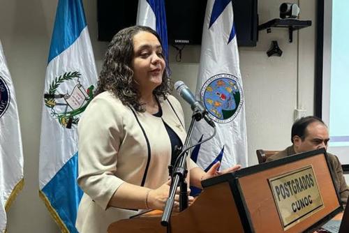 Alice Patricia Burgos Paniagua, quien funge como directora General de Investigación la Usac, y del circulo cercano de Mazariegos, actualmente funge como epresentante de la Instancia Técnica de la Red Nacional de Formación e Investigación Ambiental. (Foto: Redes Sociales Centro Universitario de Occidente(Soy502)