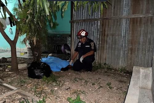 La víctima es un hombre que aún no ha sido identificado. (Foto: Élfego Escobar/Colaborador)