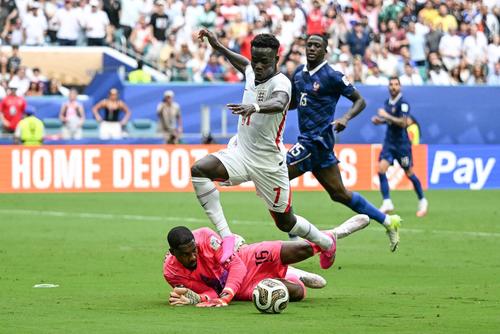 Bukayo Saka registró 13 remates, 7 entre los tres palos. Del total, 11 tiros fueron desde dentro del área. (Foto: AFP)