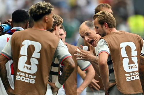 Los ingleses sumaron 118 remates, 52 entre los tres palos. Del total, 88 tiros fueron dentro del área, 27 remates de cabeza y 40 tiros de esquina. (Foto: AFP)