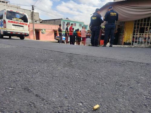 Las autoridades investigan el móvil del ataque armado. (Foto: CVB)