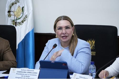 La presidenta de la Comisión de la Mujer del Congreso, Carolina Orellana dijo que si es necesario una reforma legal para la utilización del control telemático en proceso de violencia intrafamiliar es en este momento en que se debe de realizar. (Foto: Wilder López/Soy502)