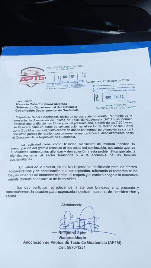 La Asociación de Pilotos de Taxis de Guatemala (APTG) comunicó que manifestará este viernes. (Foto: Redes sociales)