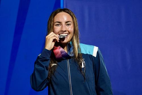 Stephanie Iannaccone se subió al podio y se colgó la presea de plata en los 400 metros combinados. (Foto: COG)