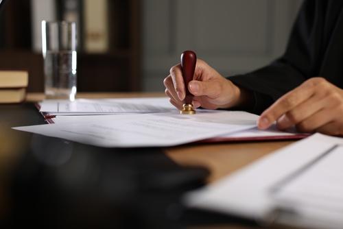 La medida busca cubrir los ingresos que las municipalidades dejarán de percibir por exonerar viviendas. (Foto ilustrativa: Shutterstock)