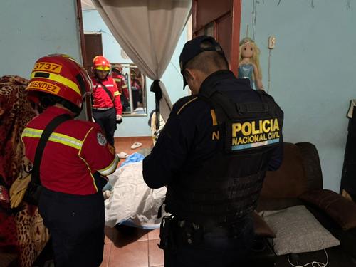 Las autoridades investigan el motivo del doble crimen y buscan al responsable del mismo. (Foto: CBM)