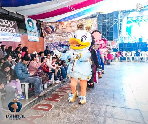 Las presentaciones atraen a cientos de vecinos y visitantes. (Foto: Gustavo Rodas/Colaborador)