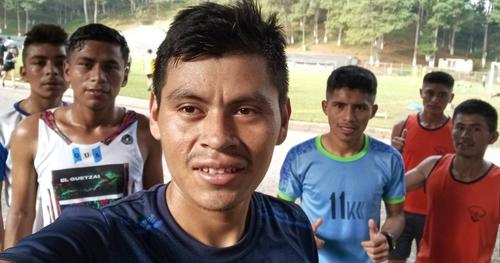 Se ha convertido en un ejemplo para los jóvenes. (Foto: Domingo Sacul)