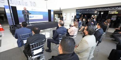 Hay que cancelar una cuota en el banco y presentar las boletas de pago. (Foto: Cortesía Gobierno de Guatemala)