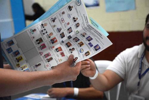 Las leyes aprobadas en el Congreso influyen en la calidad de vida de los guatemaltecos quienes deben considerar la calidad de diputados que elijan para el legislativo. (Foto: Archivo/Soy502)