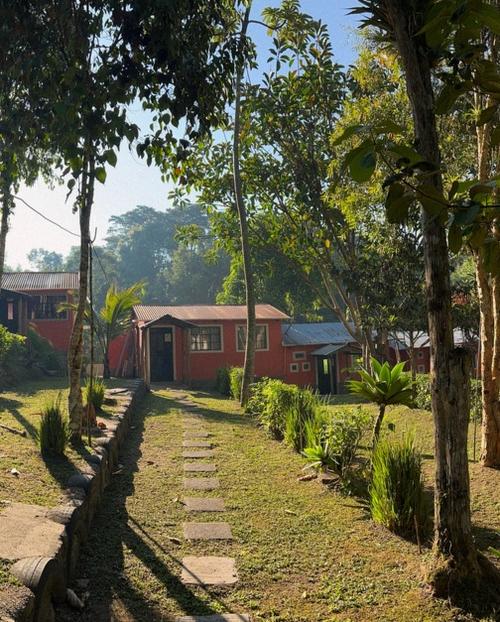 El área cuenta con cabañas para retiros espirituales. (Foto: FB Hospedaje y Balneario Arroyo Verde)