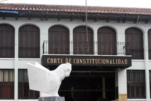 El pleno de magistrados firmaron este día las resoluciones en las que confirman la elección de rector de la USAC. (Foto: Archivo/Soy502)