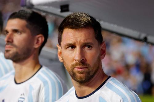 Messi aún está en duda para el debut mundialista de Argentina. (Foto: AFP)