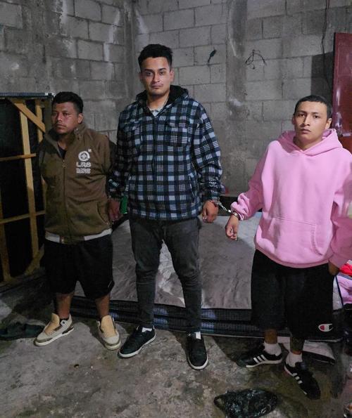 Los secuestradores fueron puestos a disposición de las autoridades correspondientes. (Foto: PNC)