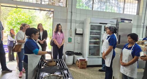 Programas como MuniJoven, MuniTec y las Escuelas Taller ofrecen oportunidades educativas y de desarrollo profesional. (Foto: MuniGuate)