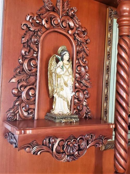Elabora muebles con finos acabados (Foto: Carlos Sotz/Colaborador)