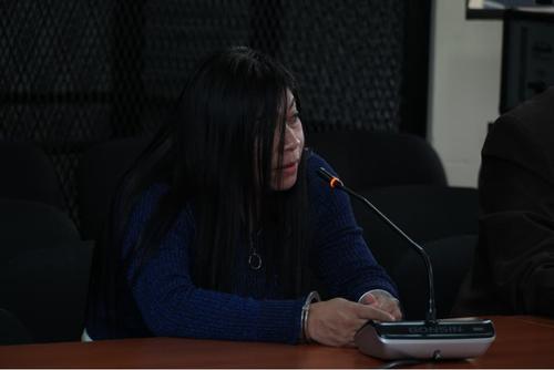 A Ruth Noemí López el MP la señala de los delitos de asesinato en grado de complicidad, asociación ilícita, obstrucción a la justicia y simulación de delitos. (Foto: Wilder López/Soy502)
