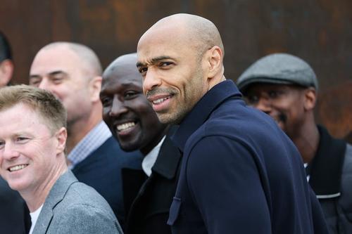 Thierry Henry jugó un tiempo en la ciudad de Nueva York y una calle fue nombrada en su honor por un periodo limitado. (Foto: AFP)
