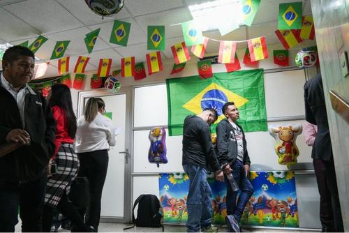 Las imágenes de las mascotas de los tres países anfitriones están en tribunales: Maple, Zayu y Clutch. (Foto: Wilder López/Soy502)