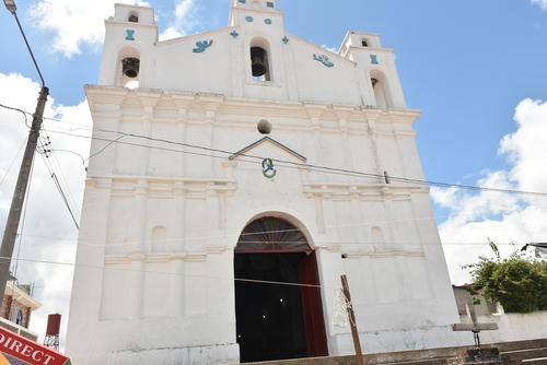 El viajero también puede visitar la iglesia católica, la cual, es una de las más antiguas y se ubica en la aldea de San Sebastián Lemoa. (Foto: Bernardo Montúfar/Colaborador)