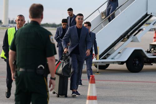 Los Lusos, comandados por Cristiano Ronaldo, viajaron este viernes a Miami para iniciar su participación en el Mundial 2026. (Foto: AFP)