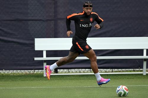 Depay ha entrenado con el equipo y podría ser uno de los titulares ante los Nipones. (Foto: AFP)