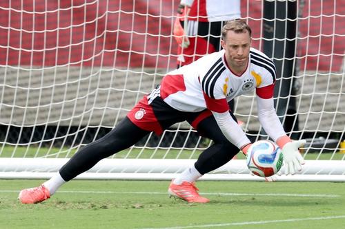 Manuel Neuer es el arquero con más partidos en la historia de los Mundiales, con 19.