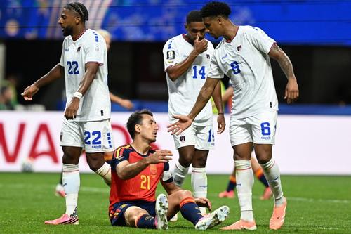 España generó su primera ocasión clara de peligro contra Cabo Verde hasta el minuto 38. (Foto: AFP)