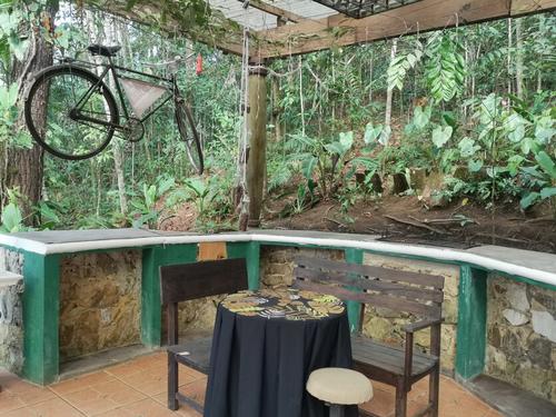 El sitio cuenta con espacios para la reflexión y relajación de quienes lo visitan. (Foto: Irma Tzi/Colaboradora)