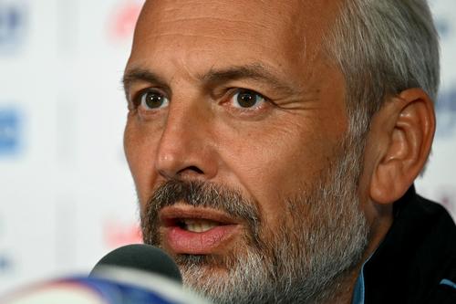 Durante su etapa como seleccionador de Uganda, Desabre se ganó el apodo de "El Florista". (Foto: AFP)