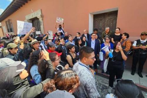 En la elección del pasado 8 de abril, cuerpos electorales no acreditados reclaman su participación en la elección del Rector. (Foto: Archivo/Soy502)