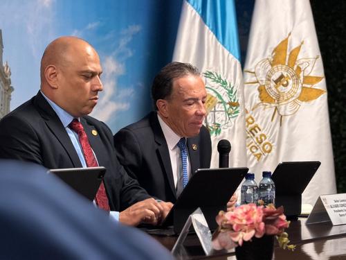El Banco de Guatemala destacó la importancia de fortalecer la prevención y educación digital. (Foto: Organismo Legislativo)