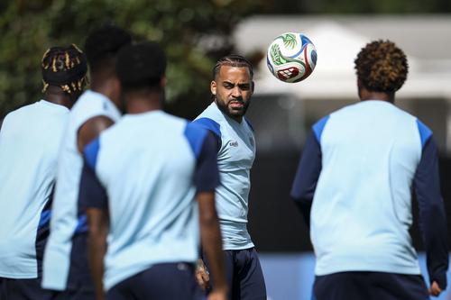 Cabo Verde no mostró mucho juego ofensivo ante España. Trataron de inquietar el arco de la Roja con un par de centros. (Foto: AFP)