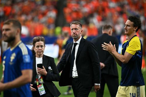 Los dirigidos por Potter sumaron 438 pases frente a Países Bajos, de los cuales completaron 377. (Foto: AFP)