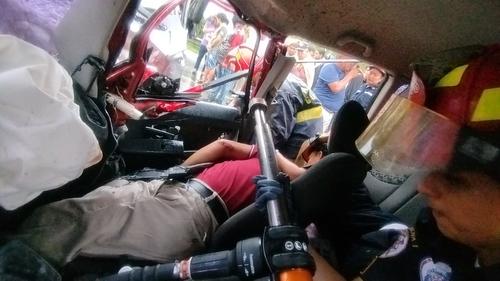 El copiloto del picop falleció en el lugar de los hechos. (Foto: Rudy López/Colaborador)